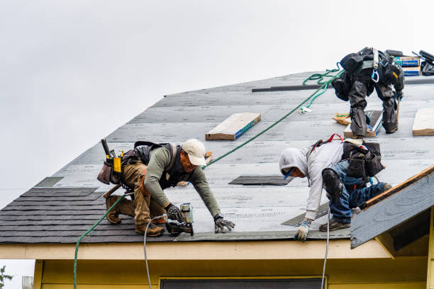 Professional Roofing technician working in Woodbridge, NJ